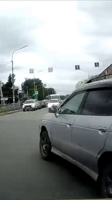 Плавный подрез справа в Омске