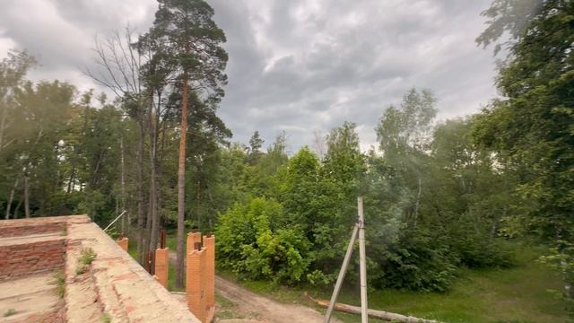 Живет ли кто-то на тамбовской заброшке? Полазаем по заброшенному дому и проверим!
