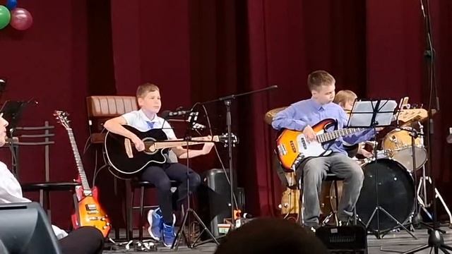 "До чего дошел прогресс"
Евгений Крылатов. Юрий Энтин.