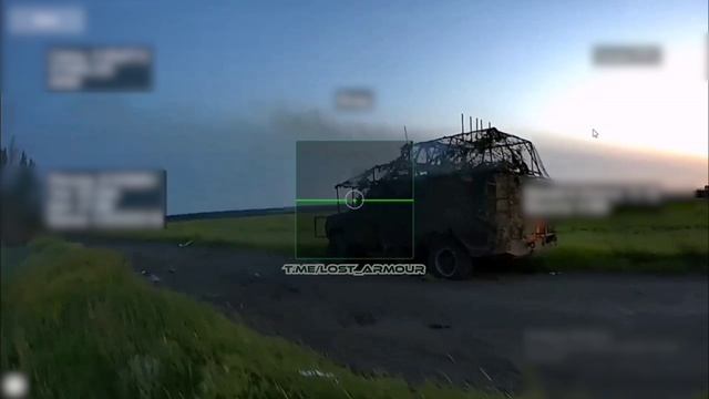 Оптоволоконный FPV-дрон ВС РФ добивает бронеавтомобиль Roshel Senator Всу в Харьковской обл 💥🇷🇺👊