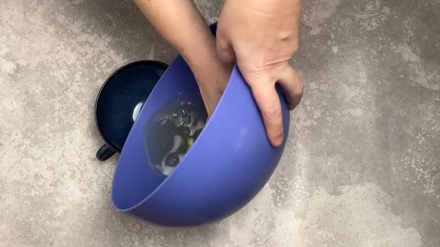 КАК ПРИГОТОВИТЬ БЫСТРЫЕ МАРИНОВАННЫЕ КАБАЧКИ МГНОВЕННОГО ПОЕДАНИЯ? Холодная закуска просто и вкусно!