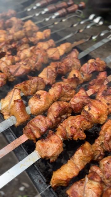 Вкусно в шатре Астра