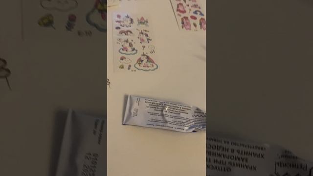 Я показываю татуировки после больницы