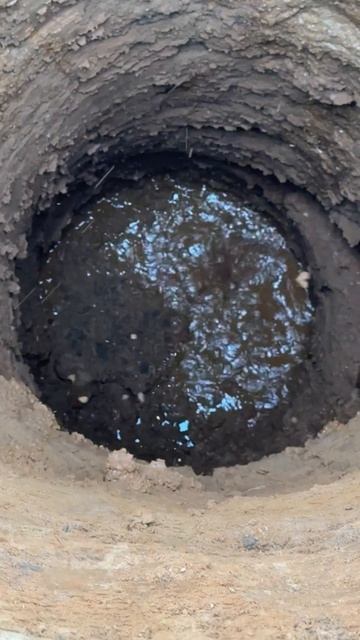 Вода в колодце появилась 💦👍