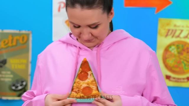 HOW TO SNEAK SNACKS INTO CLASS! Crazy Tricks With Food
