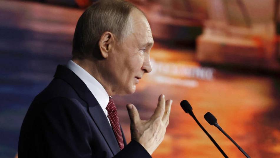 Путин сообщил, что страны Запада утрачивают позиции в мировой экономике