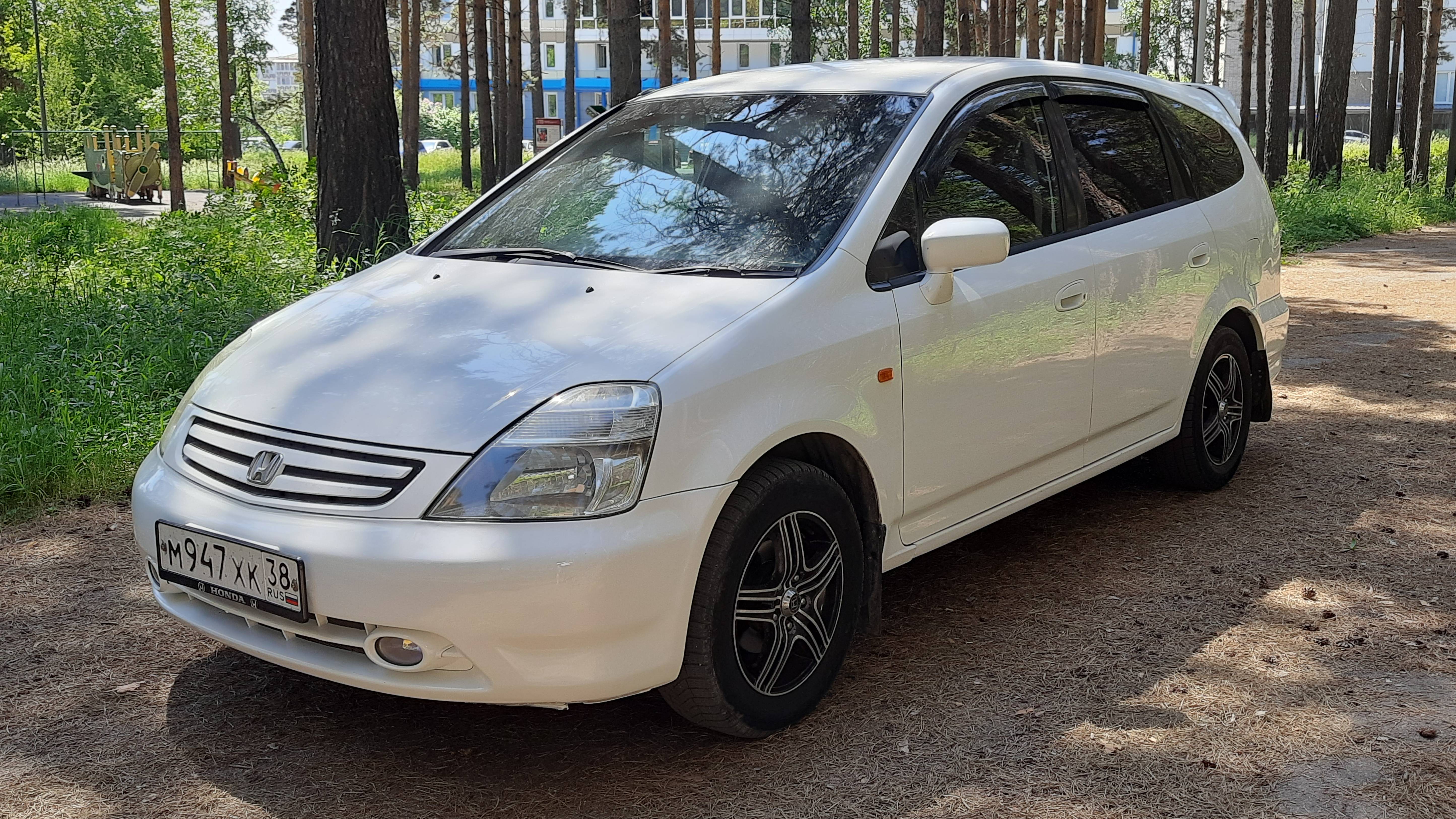 Продажа Honda Stream 2001г. г. Ангарск - Иркутск. (В Продаже)