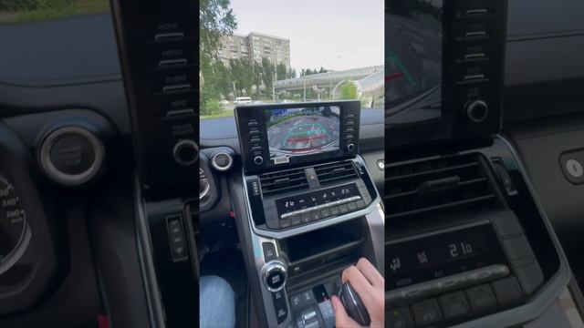 Toyota Land cruiser 300.mp4