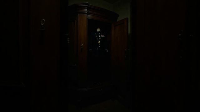 Злой мундир