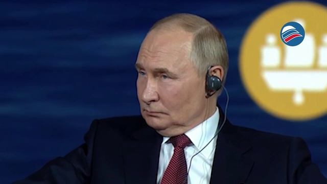 Индонезия делает ставку на дружбу: глава государства предпочёл ПМЭФ западному саммиту