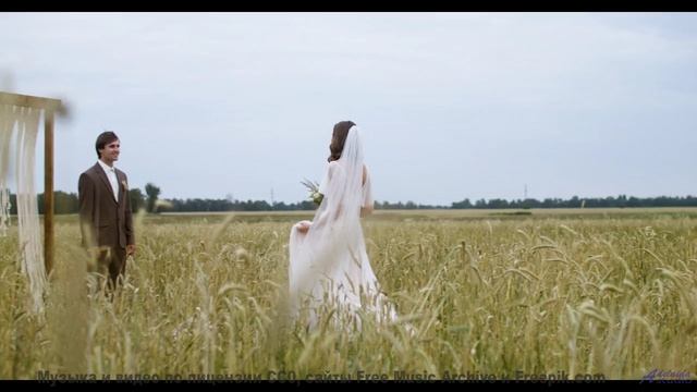 Здесь НИКОГДА не ступала нога человека! - My deity...  -- Michael Angel -- My deity