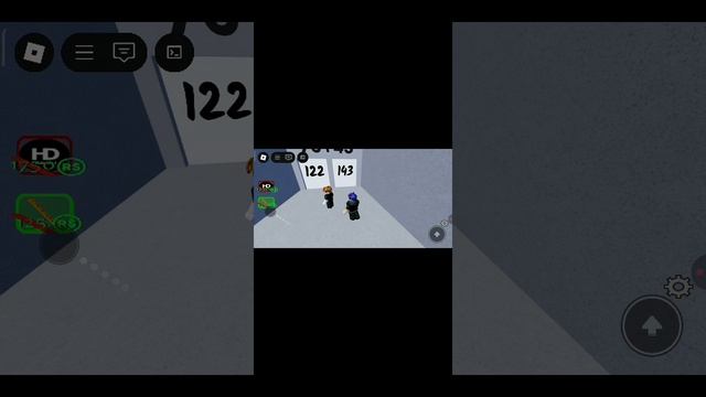 Я играю в roblox