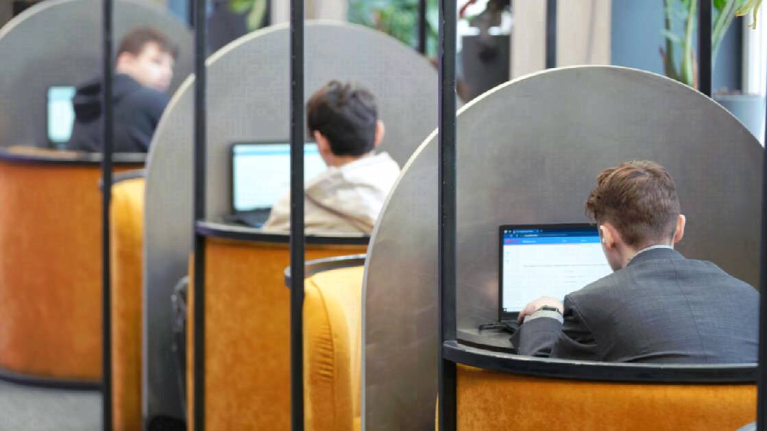 На ПМЭФ обсудили развитие социальной сферы и тенденции на рынке труда в России