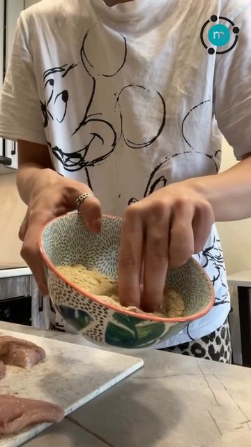 Полезный вариант ужина с сырными дрожжами Molecularmeal (WB: 372779603)