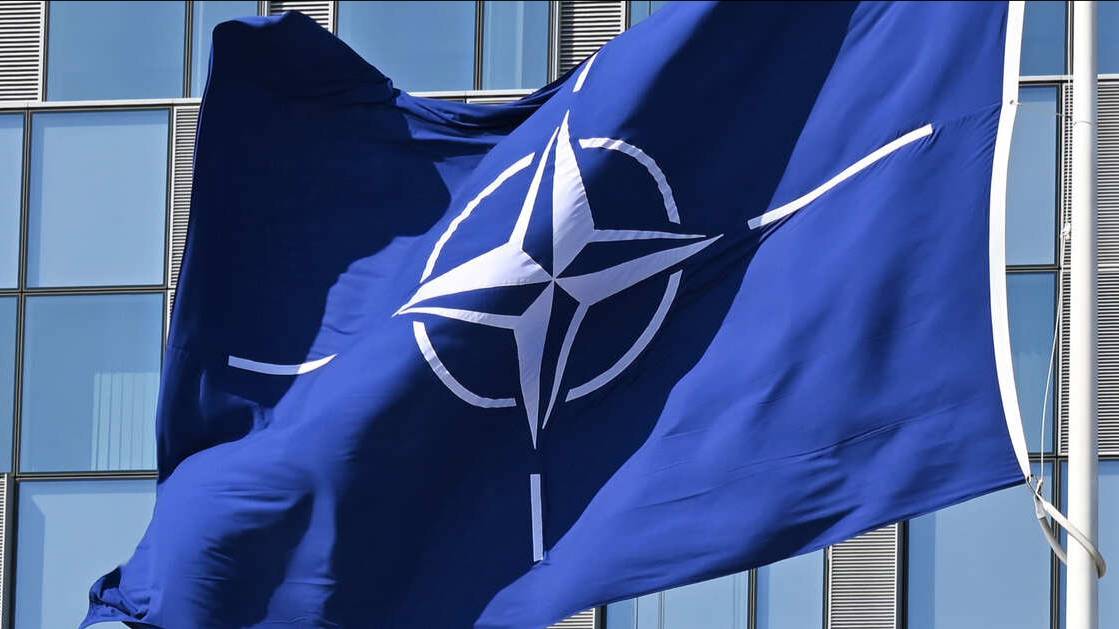 Глава минобороны Италии указал на бессмысленность существования НАТО