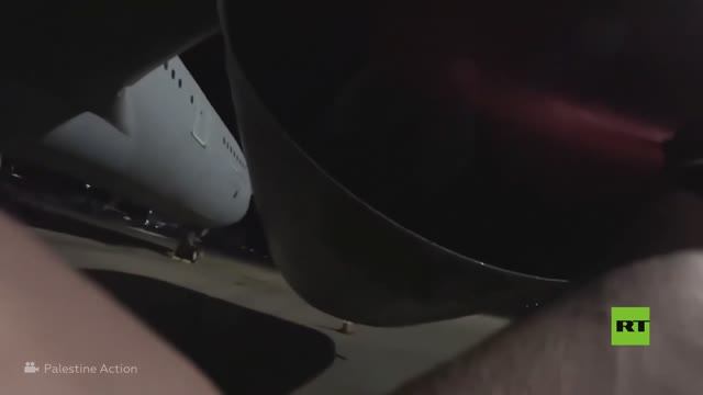 متضامنون مع فلسطين يخربون طائرتين عسكريتين في قاعدة بريطانية