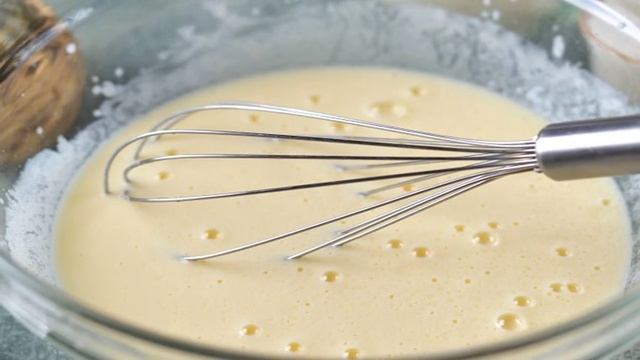 Блины на простокваше тонкие с дырочками