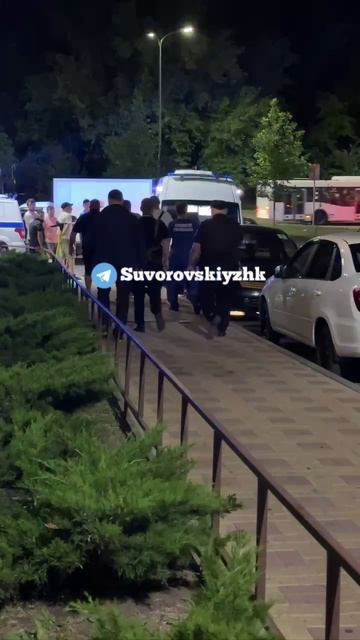 Двое пострадали: несколько человек пострадали в результате побоища в микрорайоне Суворовский.