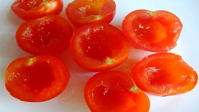 Грибочки из яиц и помидоров