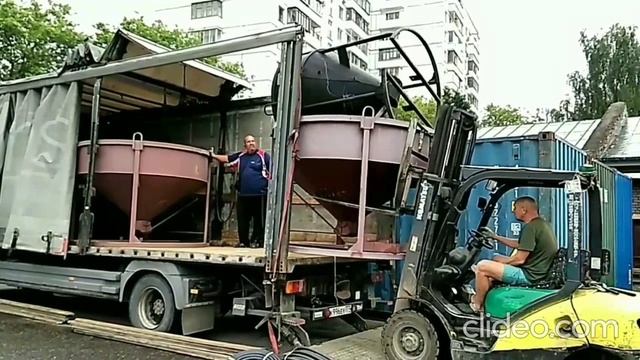 Отгрузка бадей для бетона в организацию ООО "ГК"Инструмент"