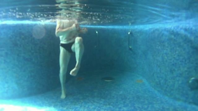 бег на месте в воде