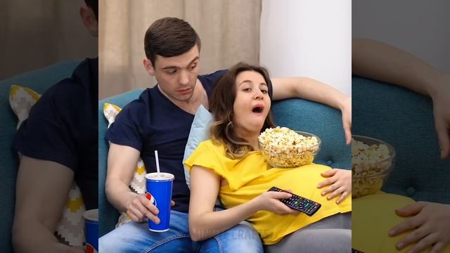 FUNNY PREGNANCY SITUATIONS ALL MOMS CAN RELATE TO
