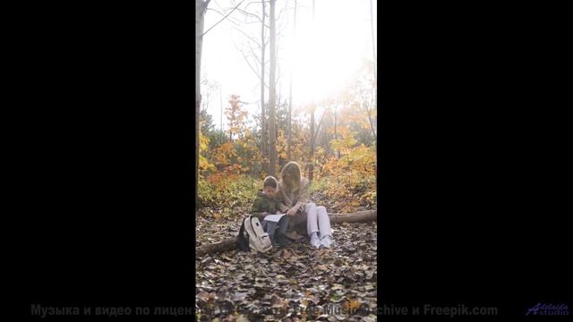 Мелодия, которую слышно только в полночь. - Man on the Run -- Derek Clegg -- Man on the Run