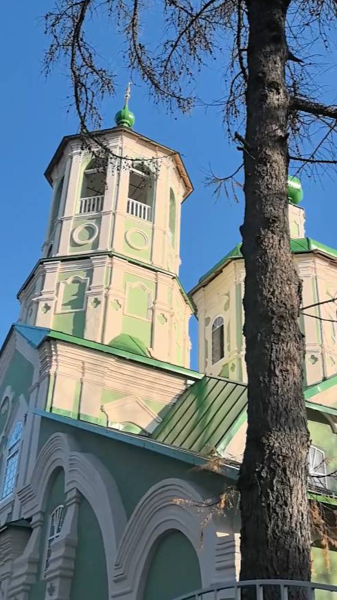 Церковь Богоявления Господня, построена в 1771 году #храм #вера #православие #россия #торопец