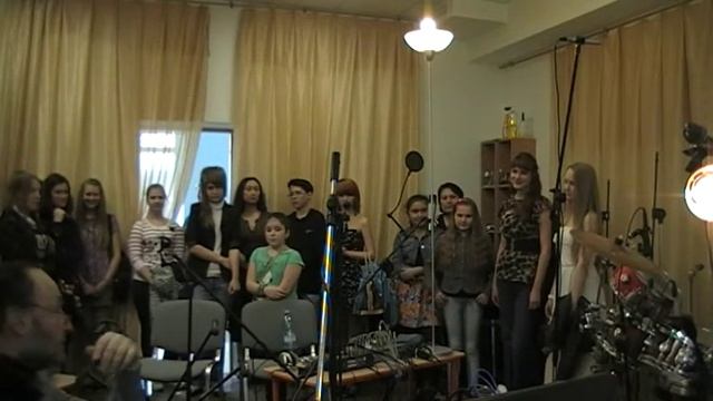 Hippy Chaos.ДЕТИ спели МЫ сыграли...презентация...) #wowasax