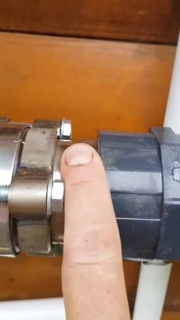 Иногда и Нержавейка плачет🥲. Крышка теплообменника оказалась с дефектом