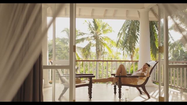 Days in Paradise - Chill Background Music For Travel & Summer Videos