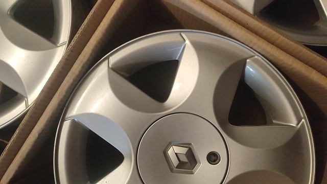 Диски  Renault R15 4x100 за 24000 руб