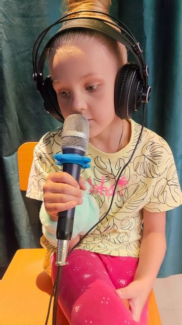 20-06-2025 Немного караоке,перед индивидуальной тренировкой ...Не обошлось без внимания зрителей 😁