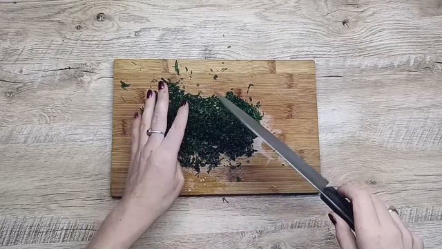 КАК ПРИГОТОВИТЬ САЛАТ ЦАРСКИЙ С КАЛЬМАРАМИ И КРЕВЕТКАМИ? С икрой, вкусный салат на праздничный стол.