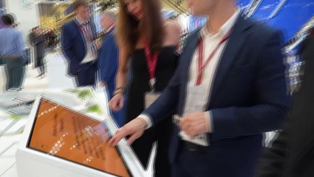 Губернатор Дмитрий Демешин возглавил делегацию Хабаровского края на ХХVIII Петербургском