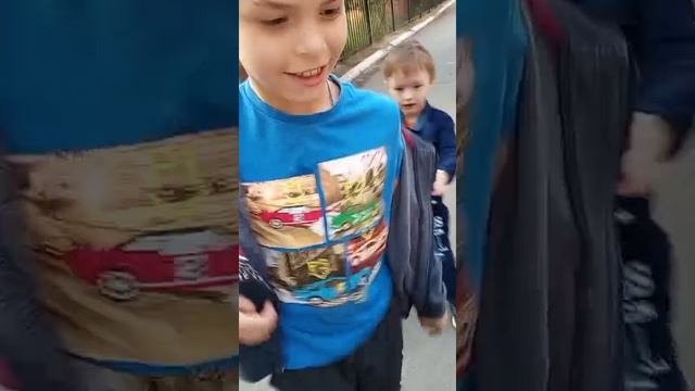 максим