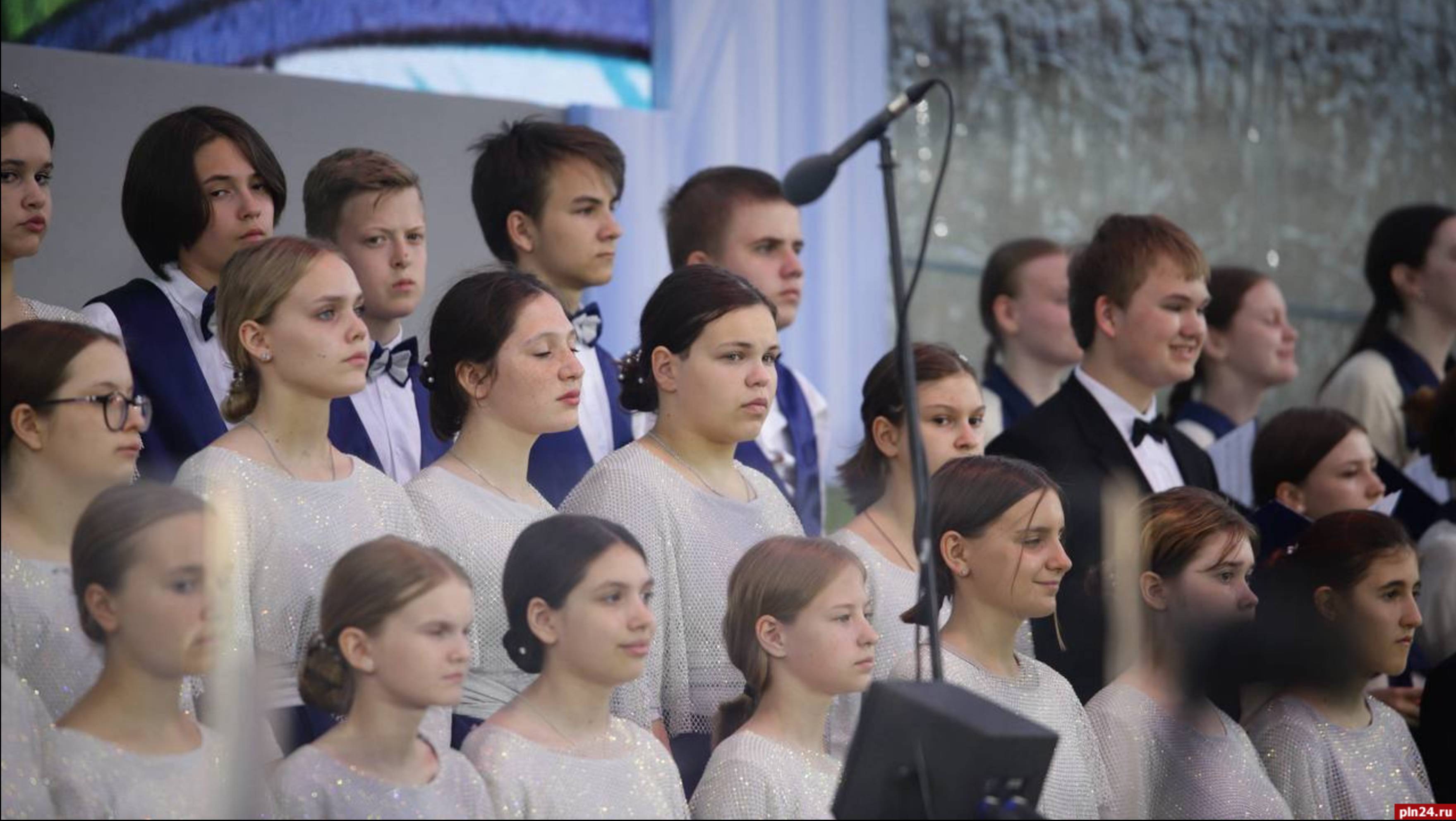 Хоровой фестиваль Гривского, дирижёр Анатолий Кисляков, Большой детский хор Попова, БДХ