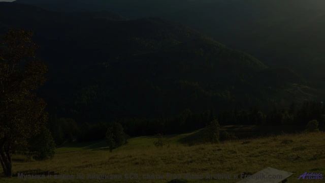 Почему сюда НЕ ЛЕТАЮТ самолёты - Clocks (Instrumental) -- Forget the Whale -- You. Me. Talk. Now.