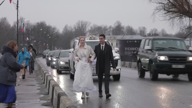 ПРЕМЬЕРА СВАДЬБЫ, КОТОРЫЕ ИГРАЮТ ЛЮДИ