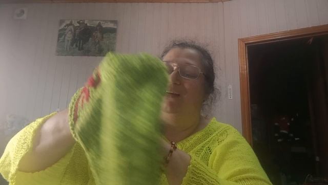 В продаже имеются тёплые новогодние носки из шерсти. Подойдут как для мужчин, так и для женщин.