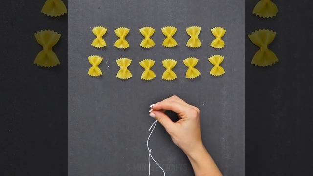 26 EASY DIY HOLIDAY DECOR IDEAS