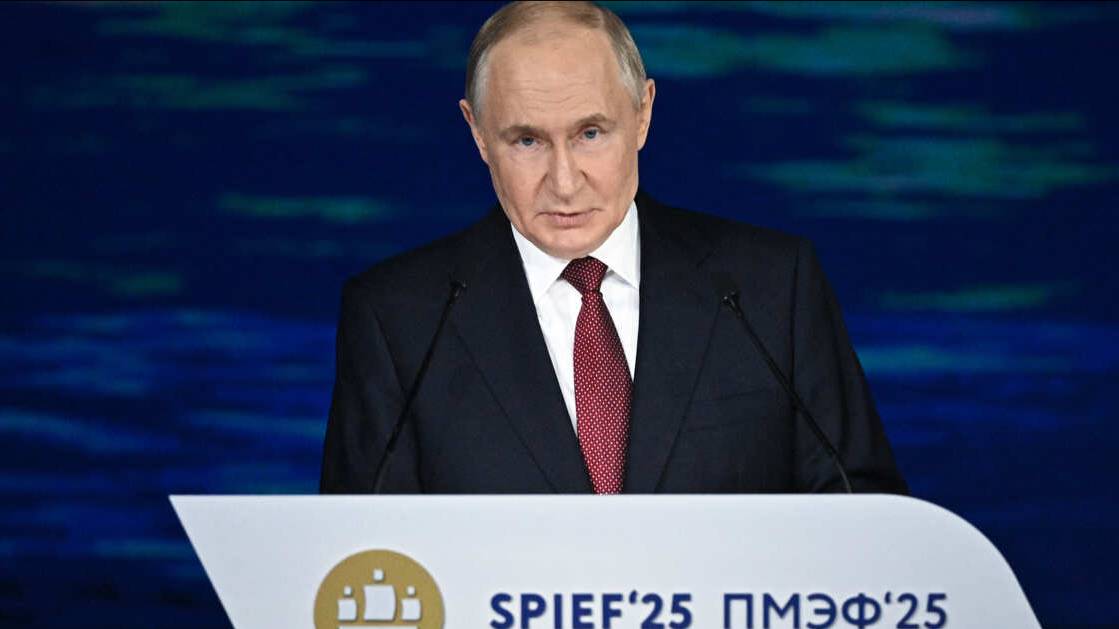Путин: рецессии и стагнации ни в коем случае нельзя допустить