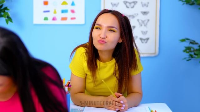 SNEAKING SNACKS AND MAKEUP INTO SCHOOL || FUN FOOD TRICKS
