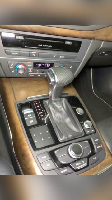 Перетяжка руля Audi A7 под оригинал в натуральную кожу.