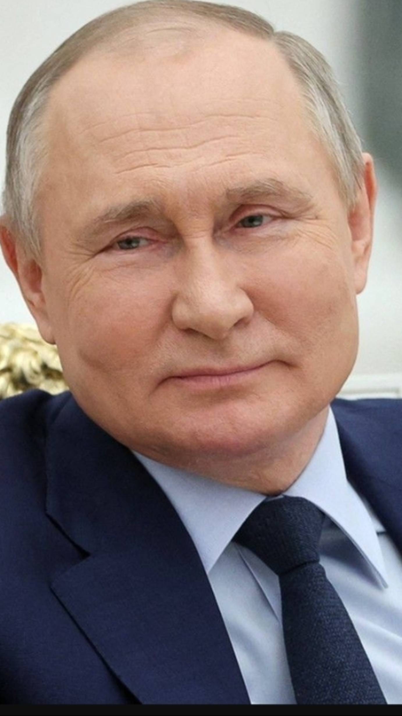 Играю вместе с Вдалимриов Путином в майнкрафт