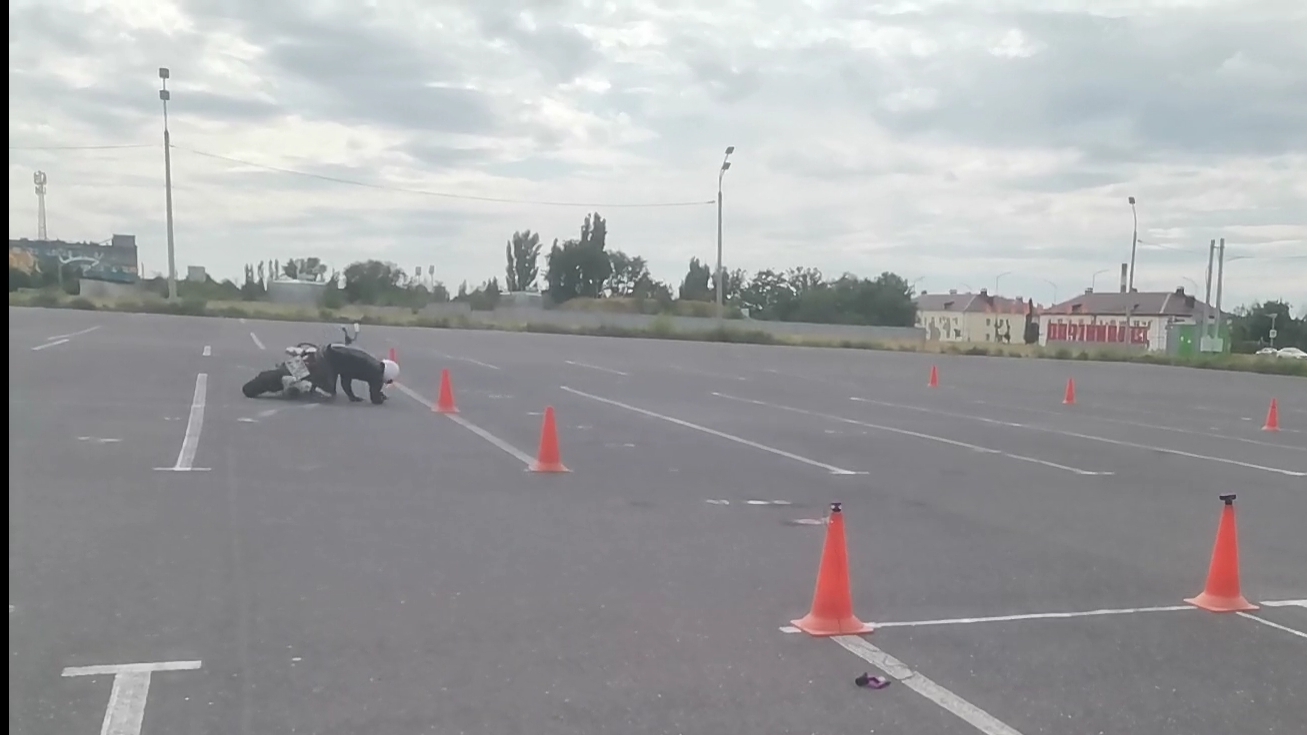 GP2025/Stage2/Amirov Tolegen/honda vtr250/heat1