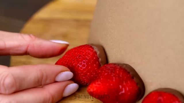 Mind-Blowing Culinary Tricks & Easy Desserts