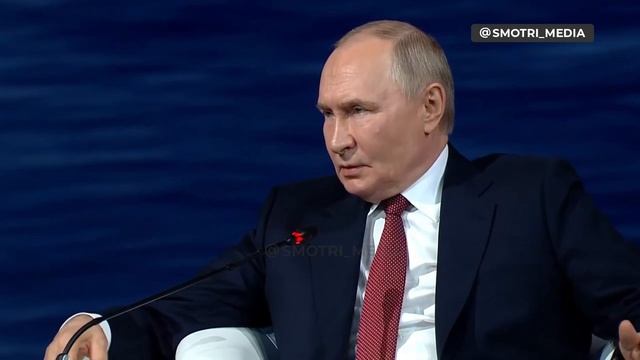 ⚡️ Путин: Меня беспокоит, что мы идем к Третьей мировой. Говорю без иронии, без шуток  Он отметил, ч