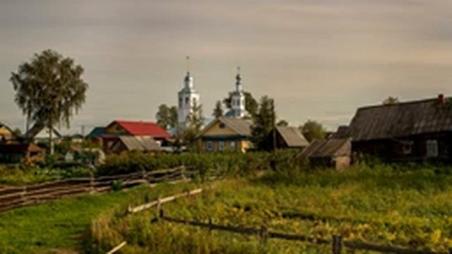 Снится мне деревня.