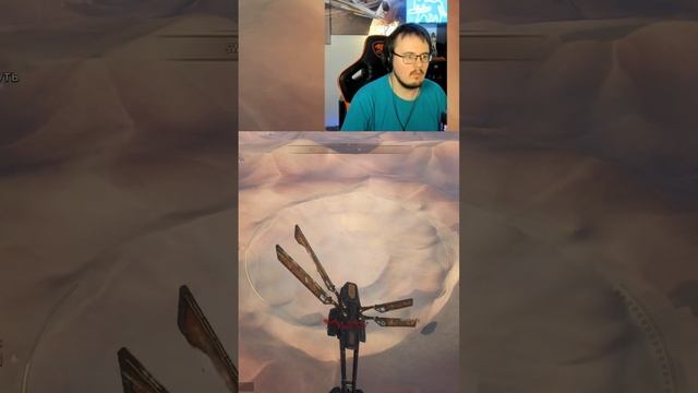 Огромный червь съел весь меланж | #qavivi с помощью #Twitch